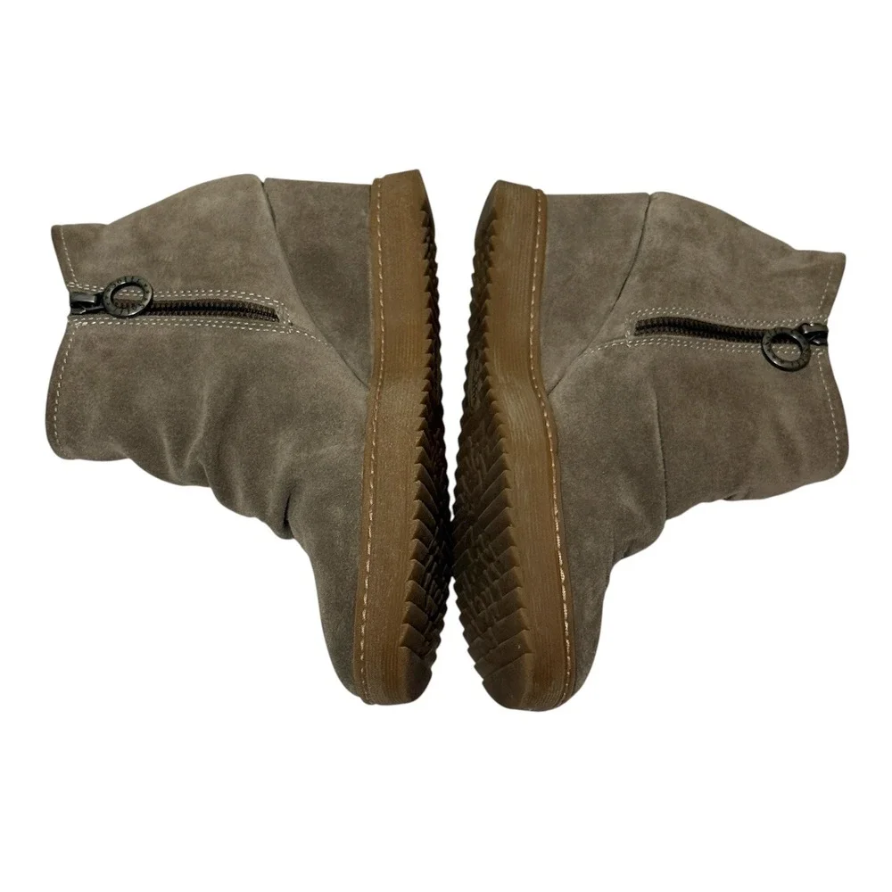 SOFFT Aqua Siri Taupe Suede Waterproof Zip Slouch Wedge Ankle Boots Size 8